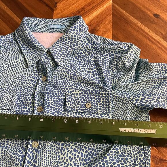 J McLaughlin Top Monroe Blue Leopard Print Catalina Button Down 3/4 Sleeve Sz L - Picture 3 of 6